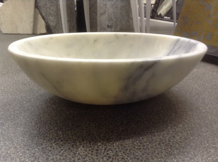 Vasque en marbre blanc veinée ovale 43cm