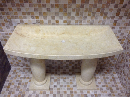 Vasque en marbre 120 cm pièce unique